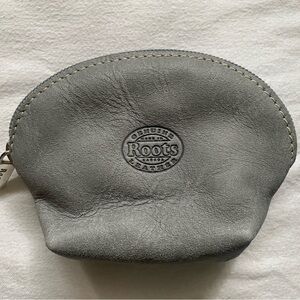 ROOTS Canada coin pouch